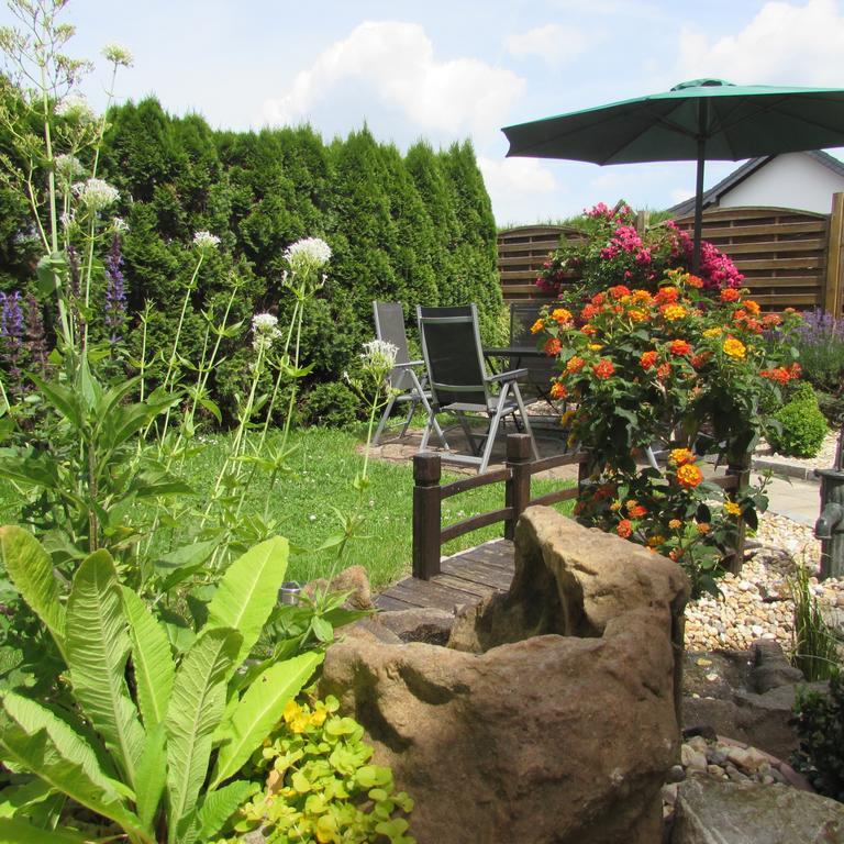 Eifel Quartier Ferienhaus メッヒャーニッヒ エクステリア 写真